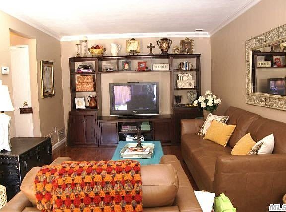 5th image of 70 Alhambra Dr