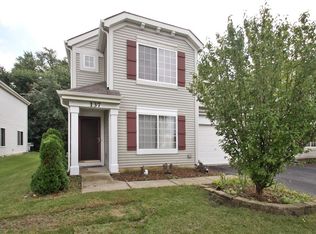 137 W Aldridge Ln, Round Lake, IL 60073