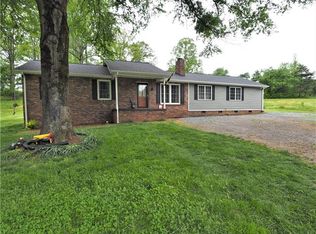 3569 Rhoney Farm Rd, Vale, NC 28168