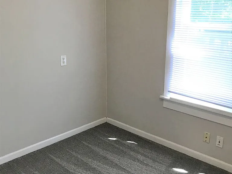 101 S Coler Ave — Photo 8