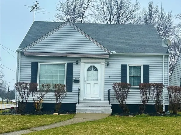 18924 Ferncliffe Ave, Cleveland, OH 44135