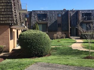 1232 Forest Green Dr #1232, Coraopolis, PA 15108