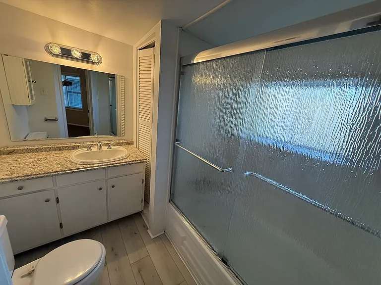 81 N South St #4 — Photo 6