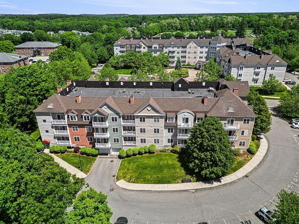 1st image of 5 Woodman Way Unit 106