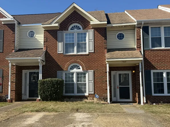 1409 Sampson Ln, Virginia Beach, VA 23462