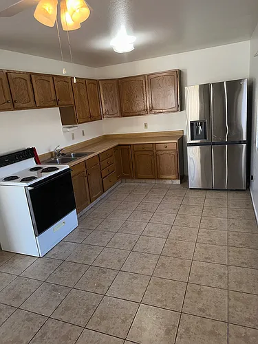 862 Del Rey Dr Photo 1