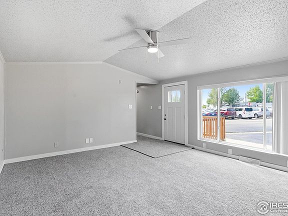 4th image of 800 S 1st St #23