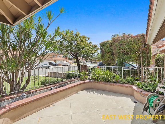 2nd image of 11186 Lavender Ave