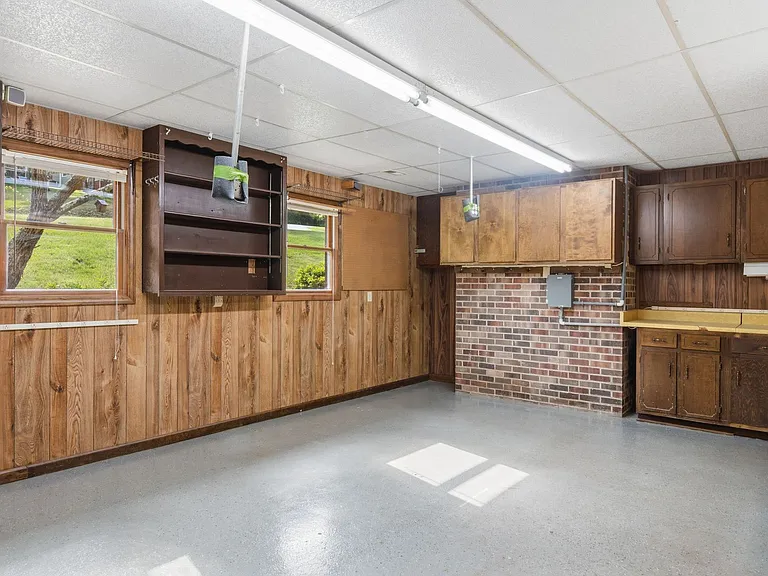 1721 Plank Dr — Photo 43