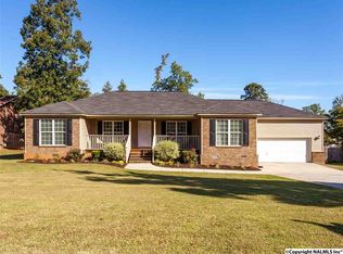 111 Laurel Oak Rd, Huntsville, AL 35811