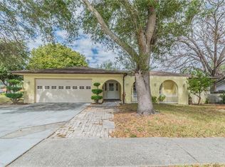 2960 Meadow Oak Dr S, Clearwater, FL 33761