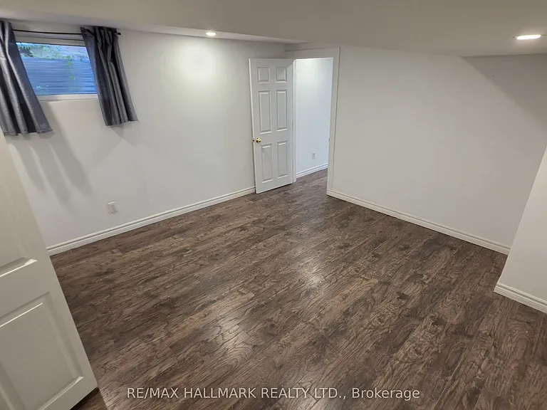 40 Brookmill Dr #LOWER LEVEL — Photo 24