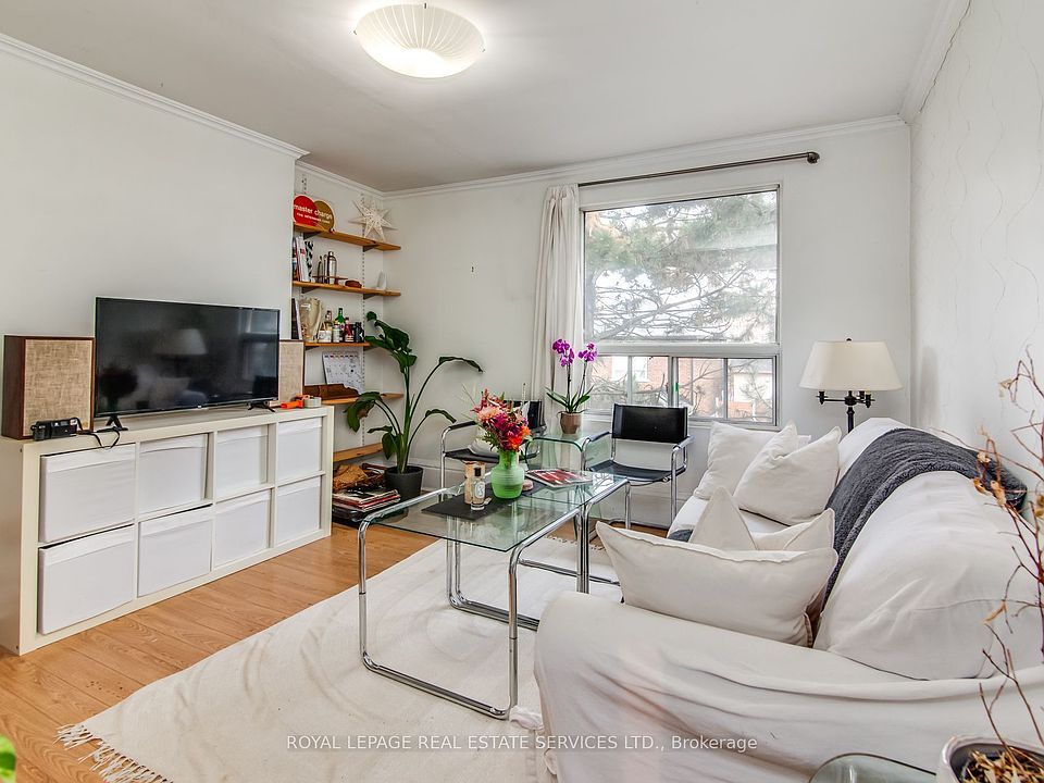 1st image of 50 Rusholme Rd #2
