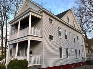 3 Ferdinand St APT 2, Worcester, MA 01603