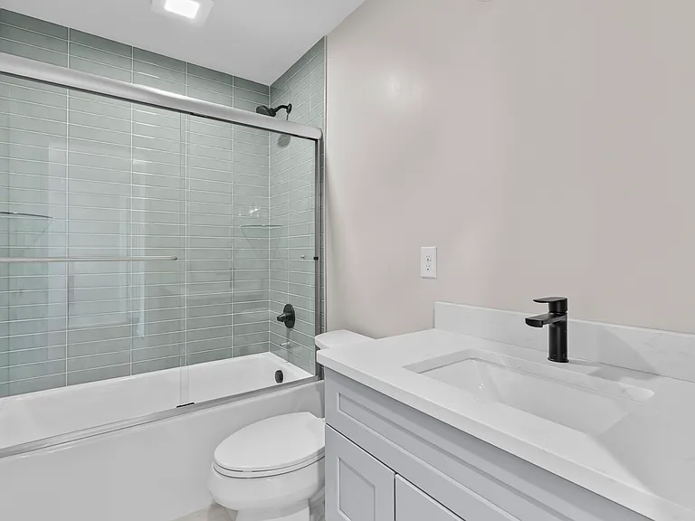 8 Wilma Ave — Photo 14