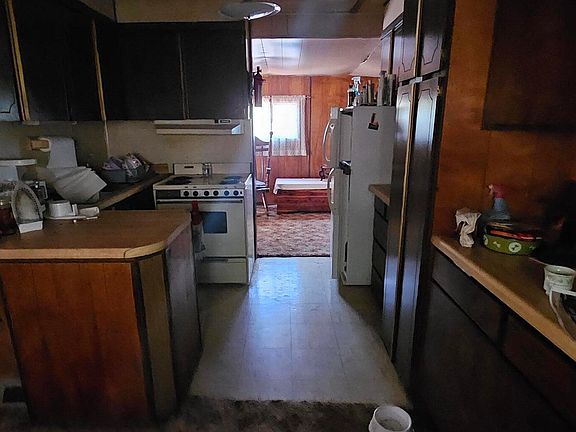 5th image of 229 W Pine Shadow Dr
