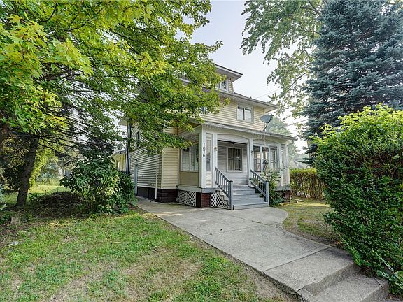 2nd image of 1676 Clifford Ave