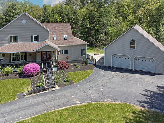 2nd image of 7 E Buckland Rd