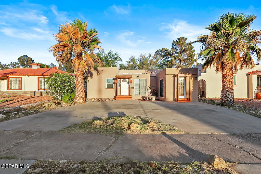 4 bed, 3.0 bath, 2174 sqft, $1,900 — Photo 1