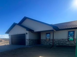 617 Vermillion Ave, Montrose, CO 81403