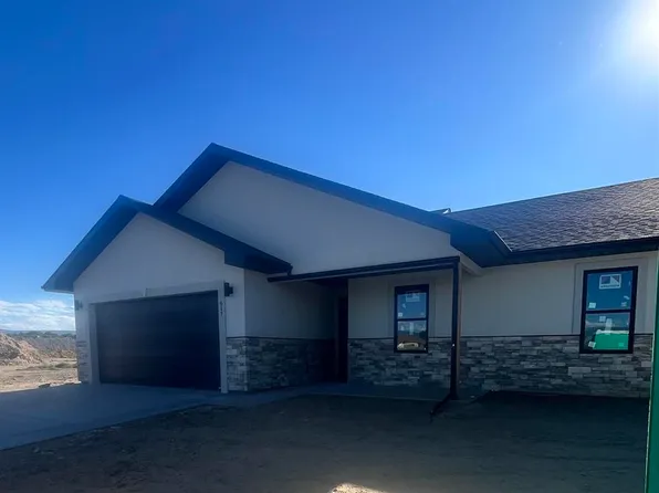 617 Vermillion Avenue, Montrose, CO 81403