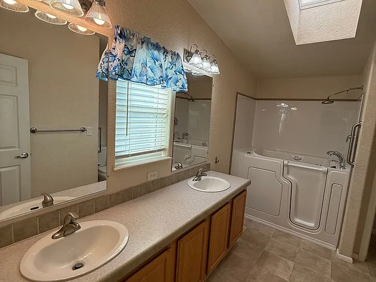 12655 E 46th Dr — Photo 24
