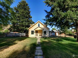 306 Lincoln St, Twisp, WA 98856