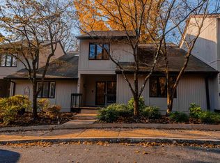 204 River Point Rd, Florence, AL 35634