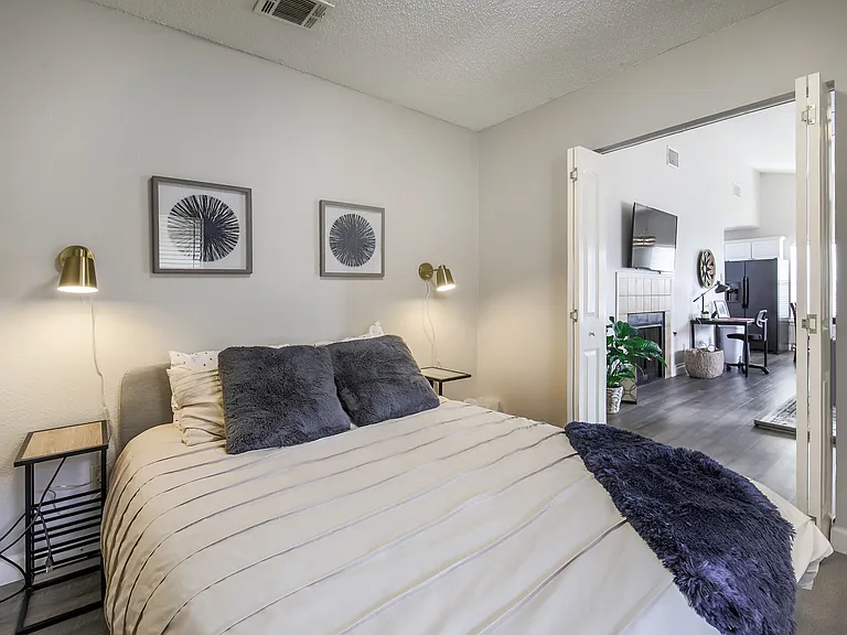 5947 Kevin Kelly Pl — Photo 17