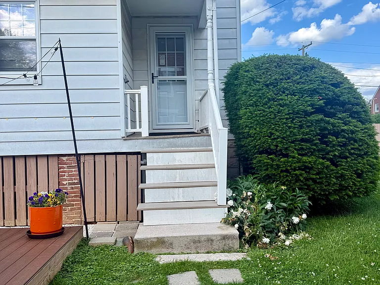53 W Green St #53 — Photo 31