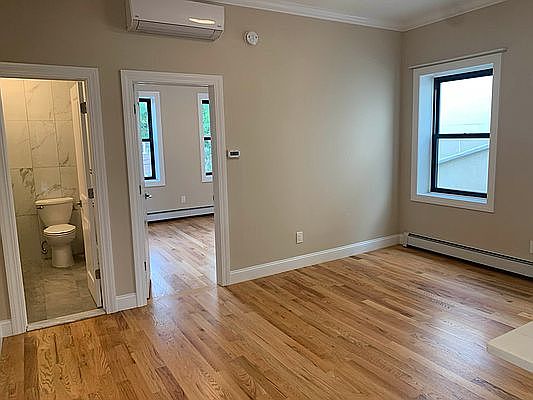 3rd image of 21-67 36th St #2T