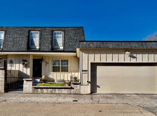 2644 SW Arrowhead Rd #D, Topeka, KS 66614