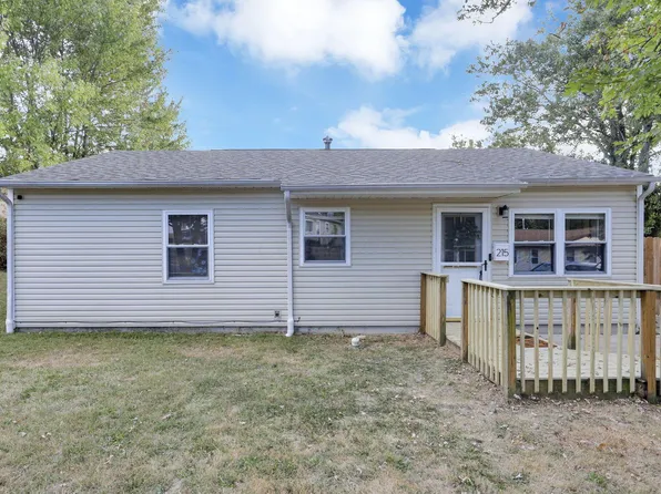 215 Sunset Dr S, Johnstown, OH 43031