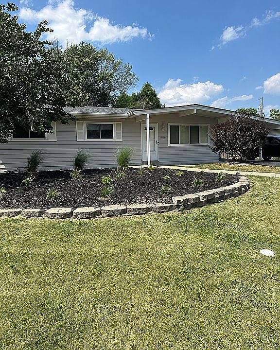 1st image of 11837 Flushing Dr