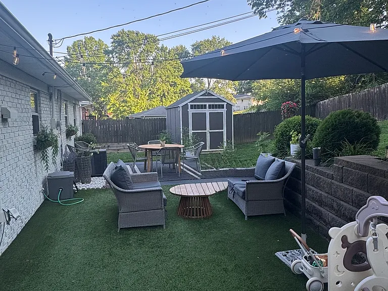 119 Wellington Dr — Photo 2