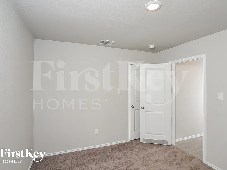 1847 Morse Way — Photo 10