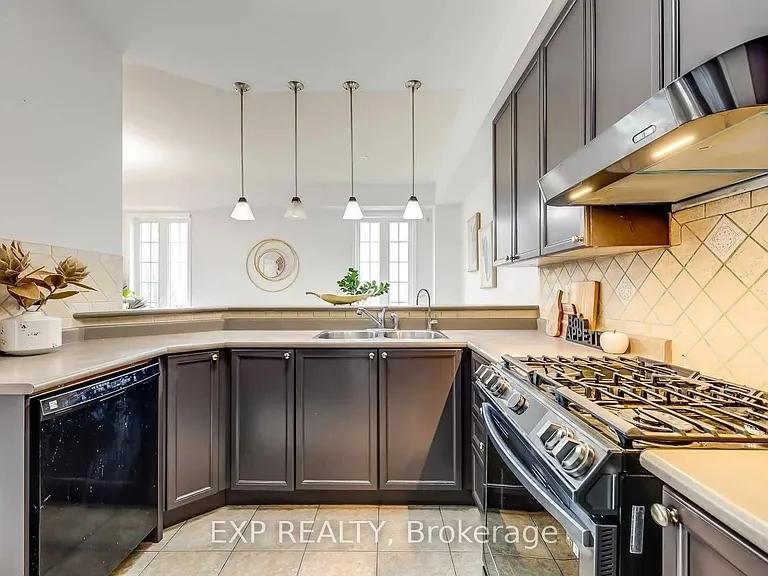 3905 Quiet Creek Dr — Photo 6