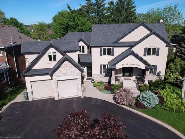 73 Lake Avenue Dr, Hamilton, ON L8G 1X7