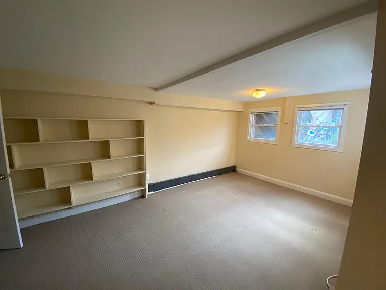 134 12th St NE #2 — Photo 10