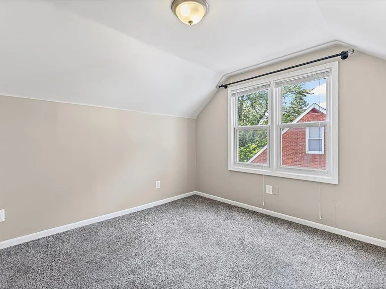 13710 Balfour St — Photo 17
