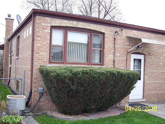 2nd image of 15136 Evers St