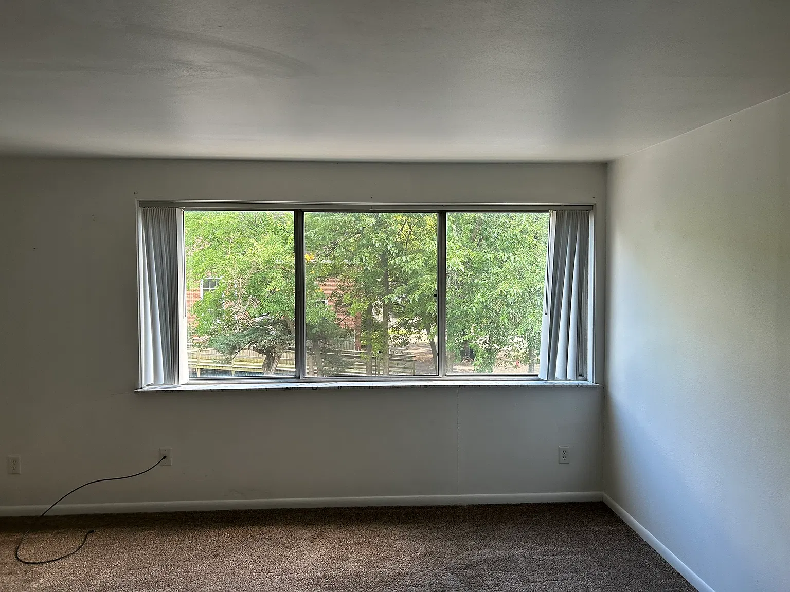 Maywood Oaks Apartments - 209 — Photo 1