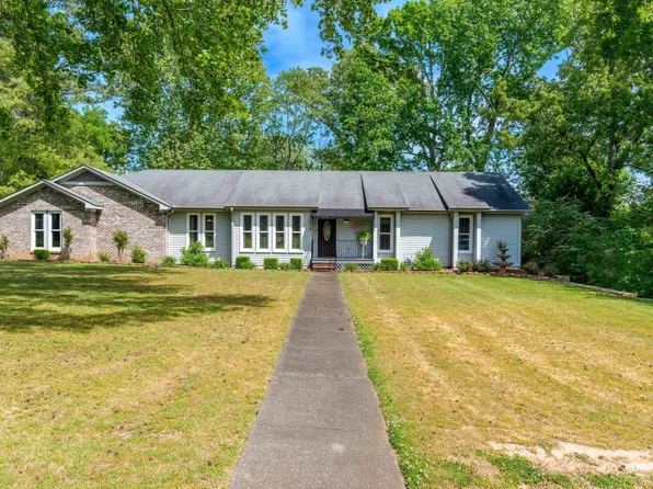 2718 Milford St, Florence, AL 35633