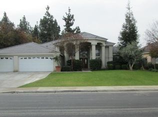 13007 Fall River Pl, Bakersfield, CA 93314