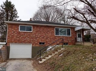 9403 E Springfield Rd, Seven Valleys, PA 17360