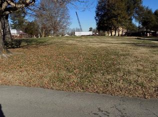 803 Church St, Surgoinsville, TN 37873