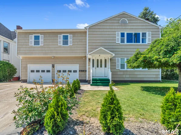 162 Hawthorne Avenue, Derby, CT 06418