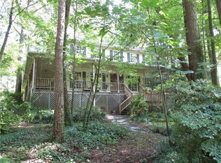847 N Wind Dr, Winston Salem, NC 27127