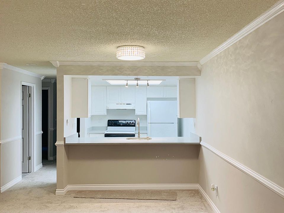 1st image of 9302 Woodinville Redmond Rd Suite A101
