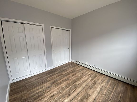 5th image of 49 Clarke Ave #1